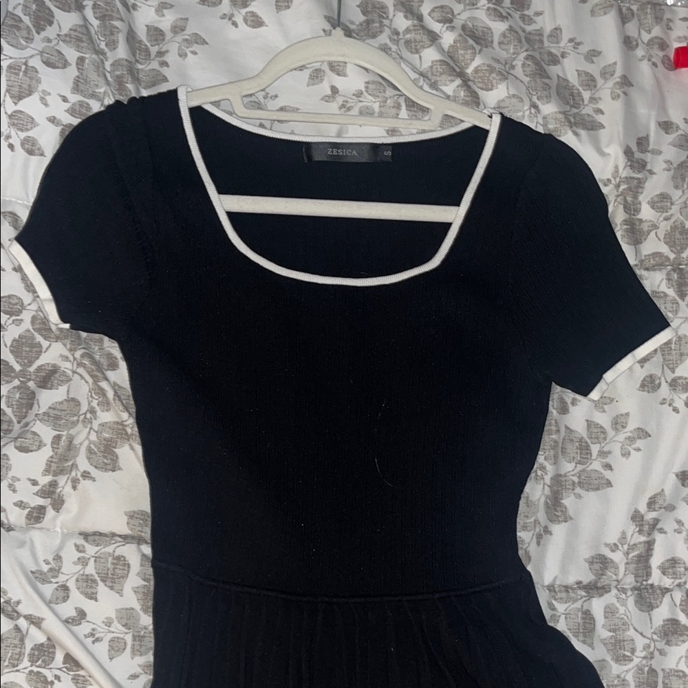 Black Dress with White Accents - Picture 3 of 7